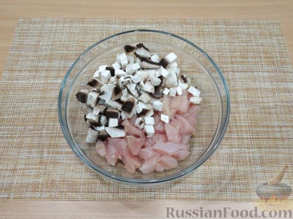 Курица с грибами и сыром (в микроволновке)