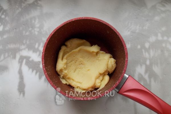 Профитроли со сливочным кремом